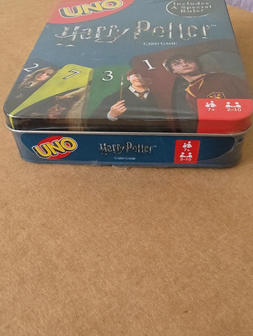 UNO Card Game - Harry Potter Edition with Storage Tin, Mattel Games, 2018